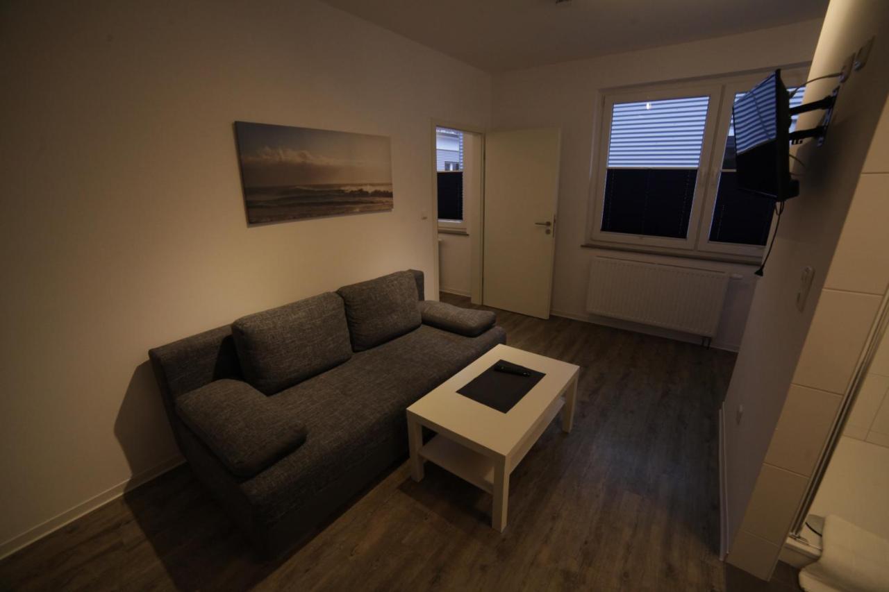 Shipyard Guesthouse Gaestehaus Fuer Geschaeftsreisende Und Monteure An Der Elsflether Werft Und Trainingcenter Heinemann Solutions Gmbh ภายนอก รูปภาพ